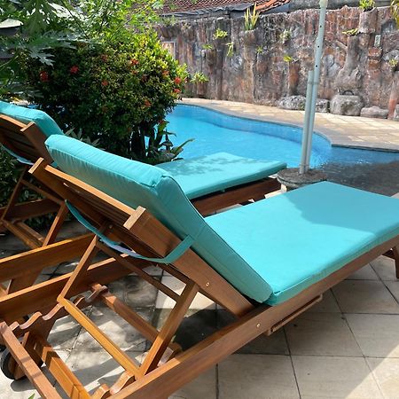 Kubu Elsa Bali Hotel Lovina  Exterior photo