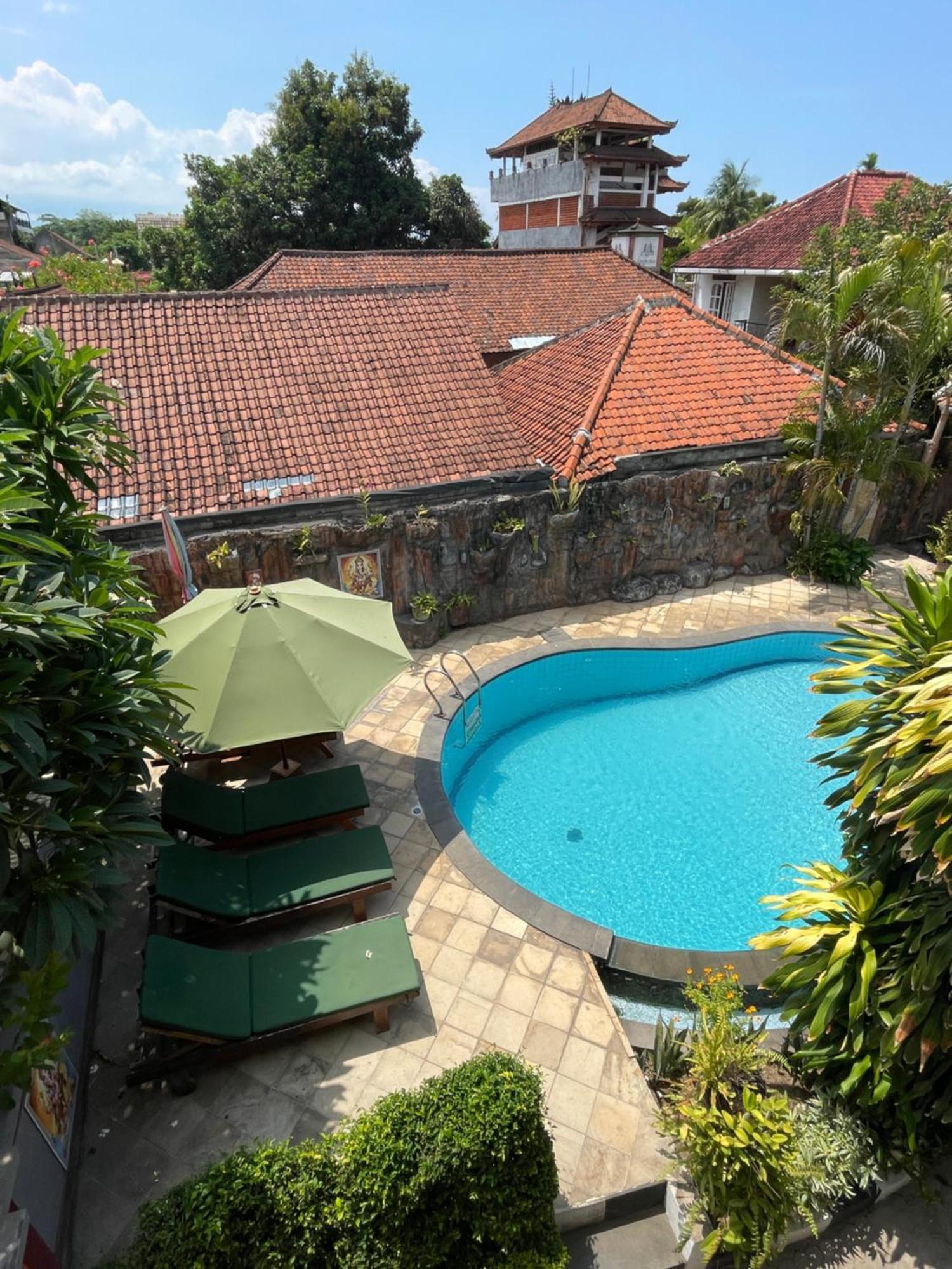 Kubu Elsa Bali Hotel Lovina  Exterior photo