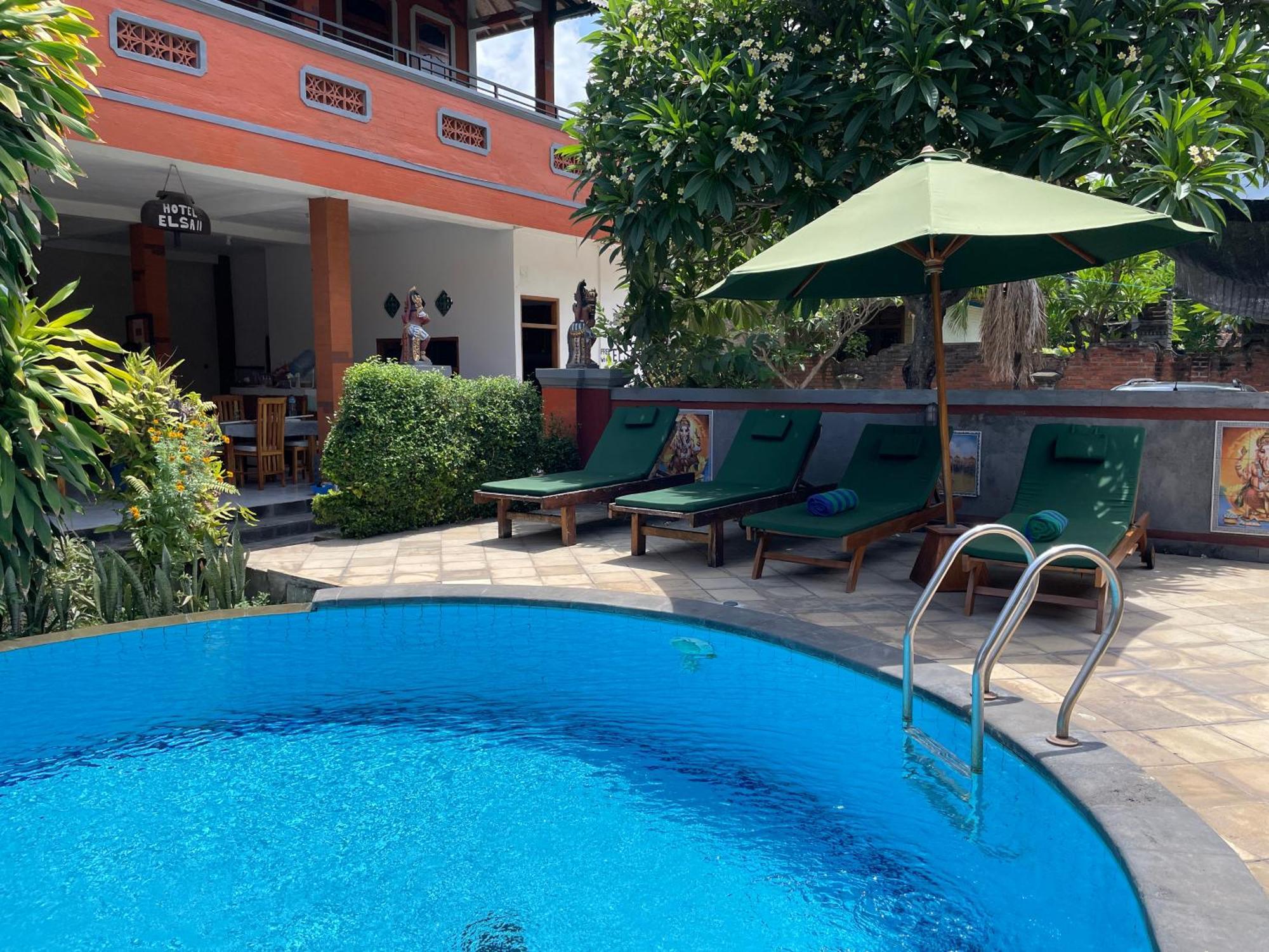 Kubu Elsa Bali Hotel Lovina  Exterior photo