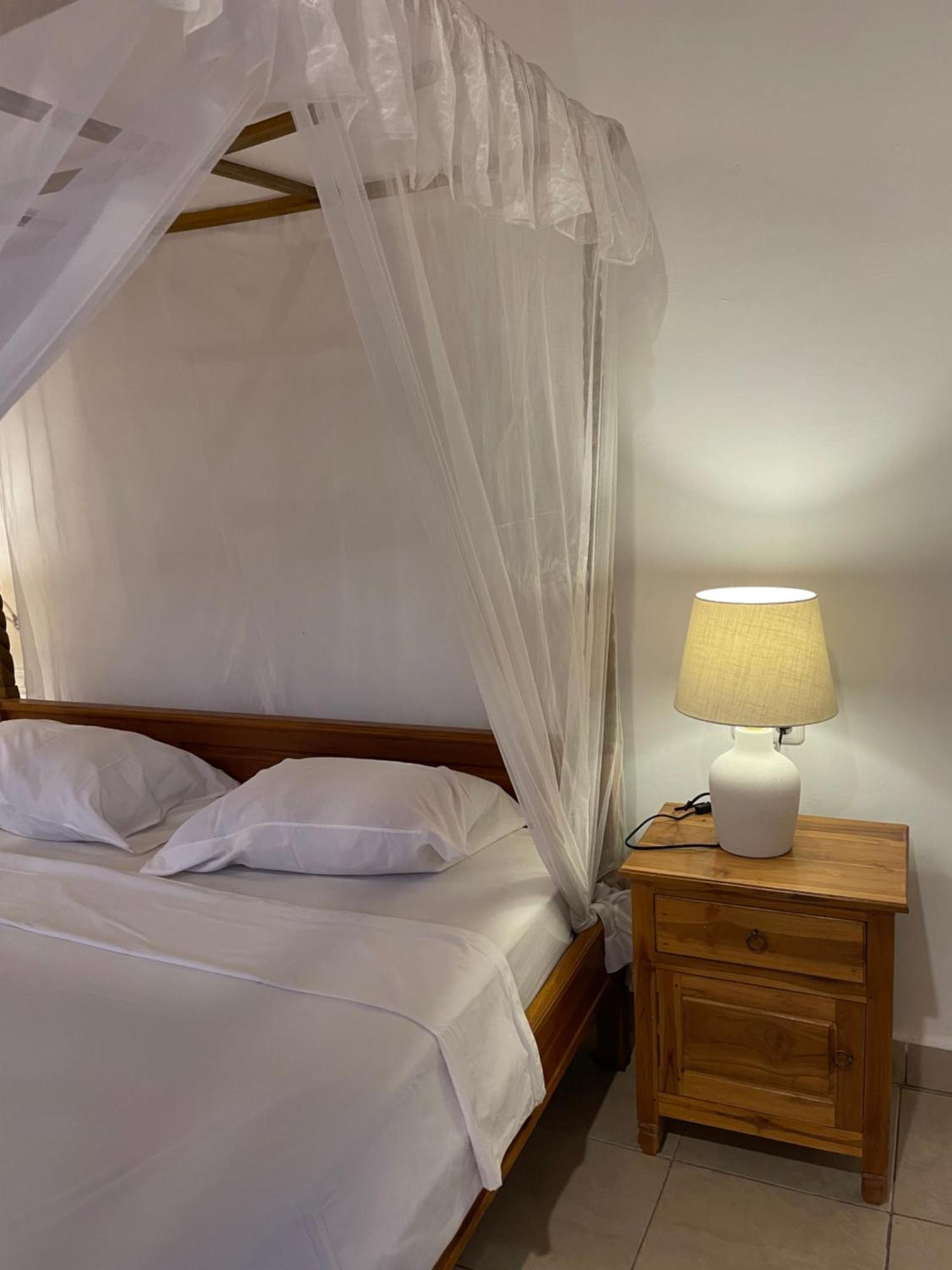Kubu Elsa Bali Hotel Lovina  Room photo