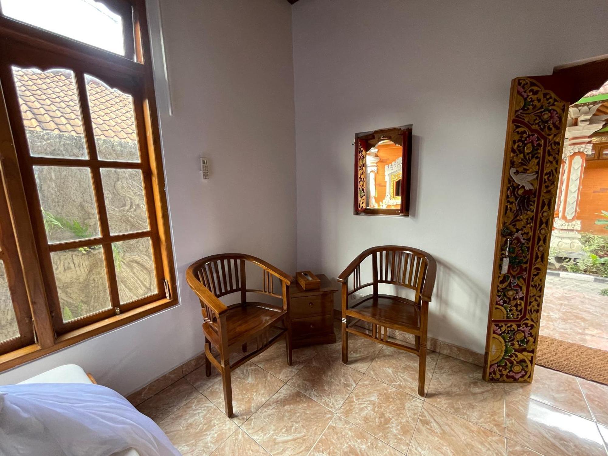 Kubu Elsa Bali Hotel Lovina  Room photo